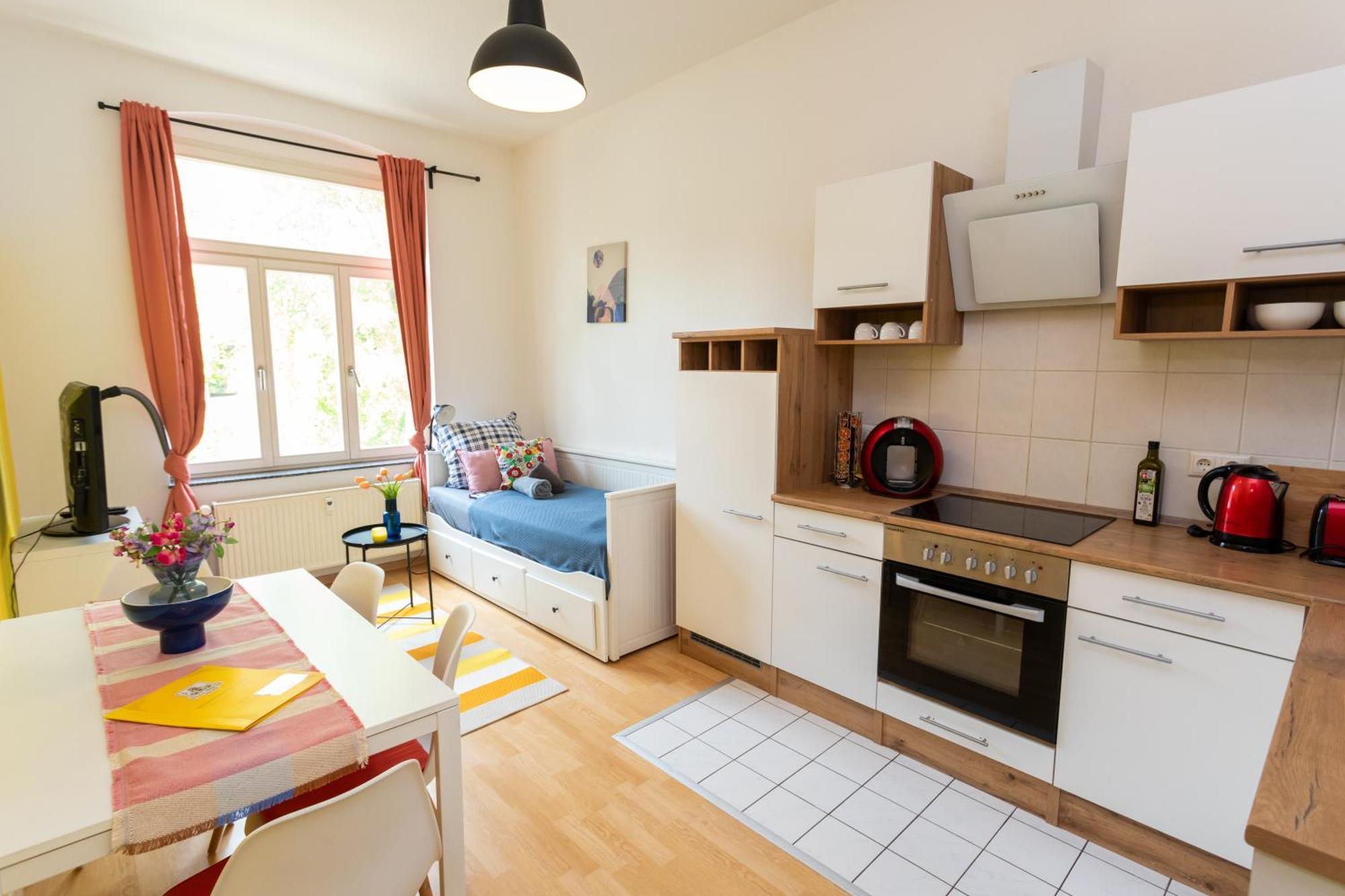 Fullhouse - Halle - Paulus Apartment - Nespresso Экстерьер фото